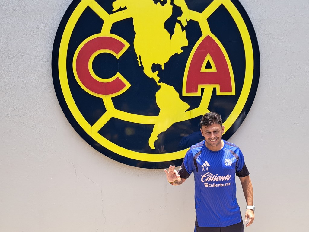 El RETO para AMÉRICA FEMENIL ahora es MANTENERSE, fue lo que señaló el estratega ÁNGEL&nbsp;VILLACAMPA