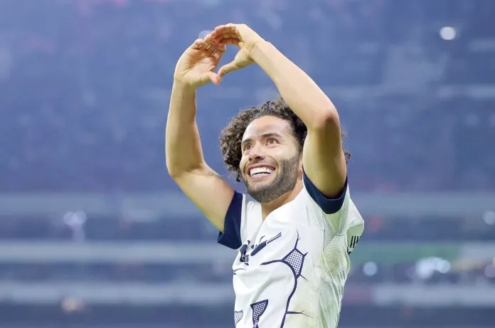 Me deja contento que Pumas haya pujado muy fuerte por mí: Chino Huerta en su regreso a&nbsp;México